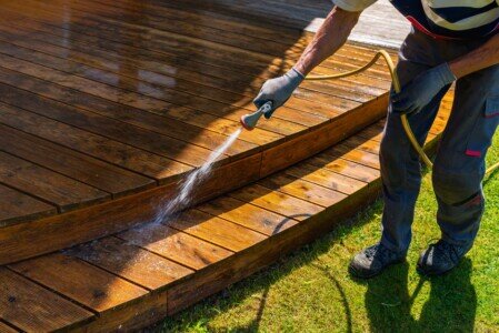 Malek´s rund ums Haus Service Terrassenreinigung